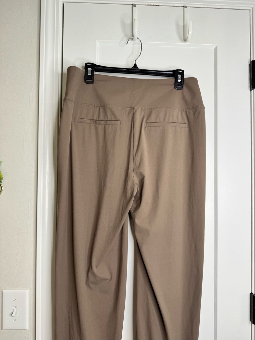 Halara Wide leg Pull on Pant - Picture 4 of 5